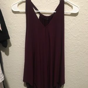 maroon tank top